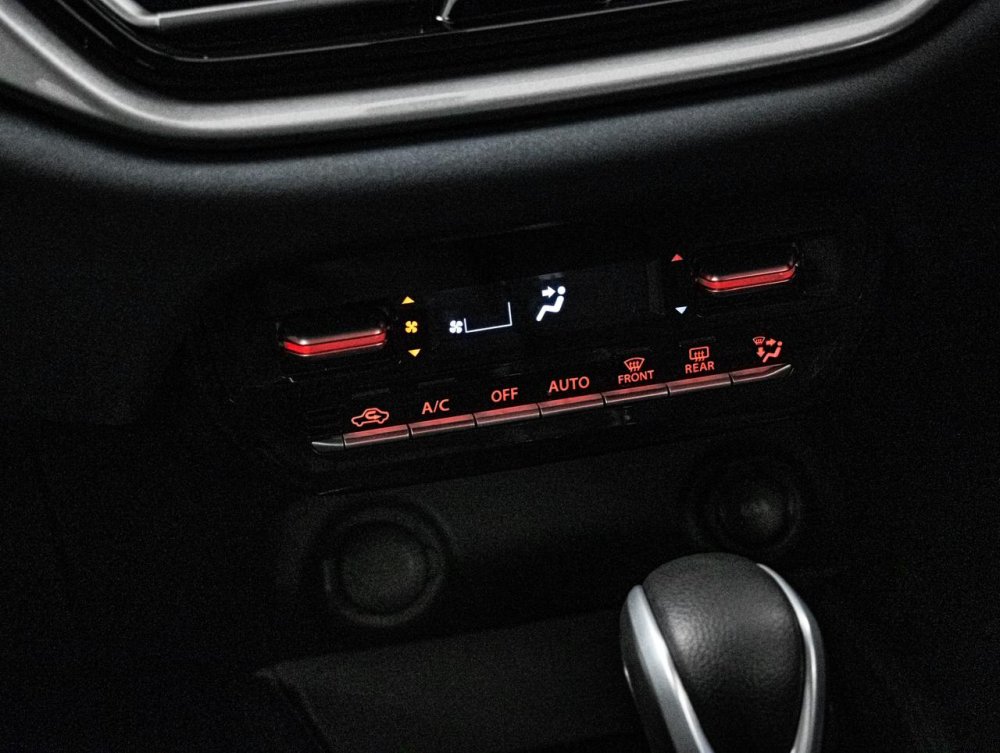 Photo 18 of 22