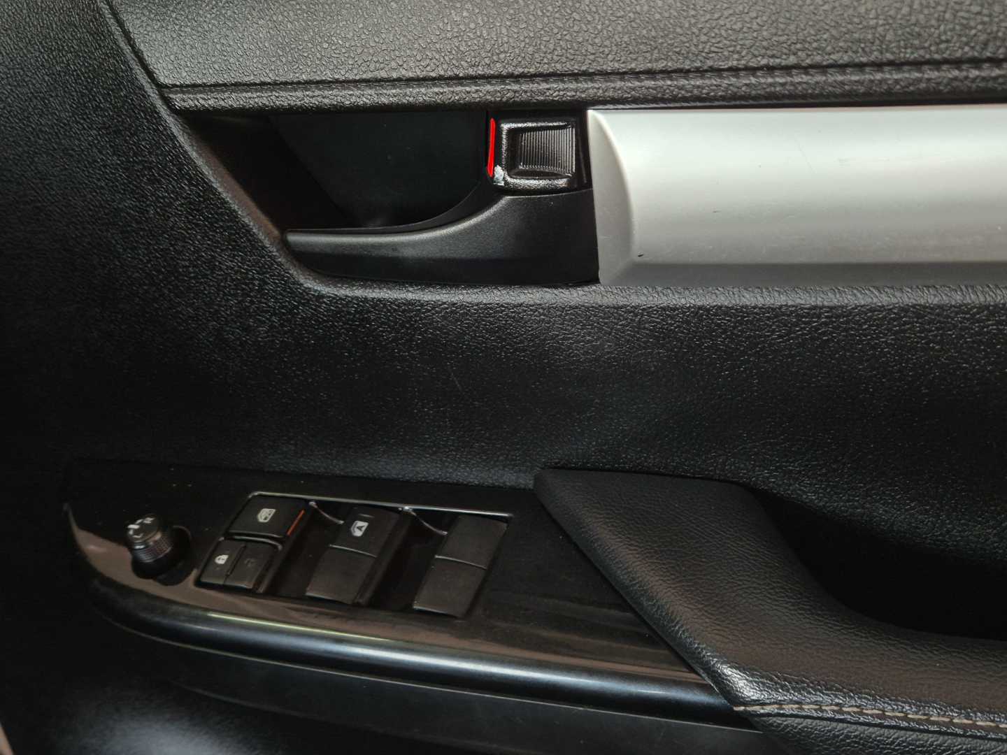 Photo 17 of 21