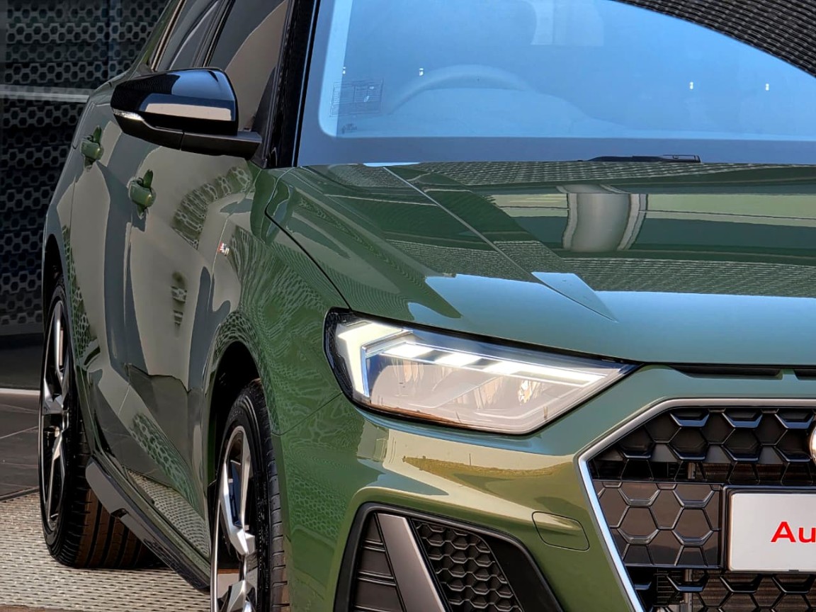 Photo 5 of 31