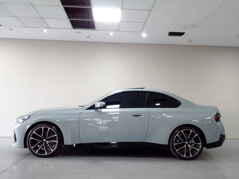 Photo 7 of 20