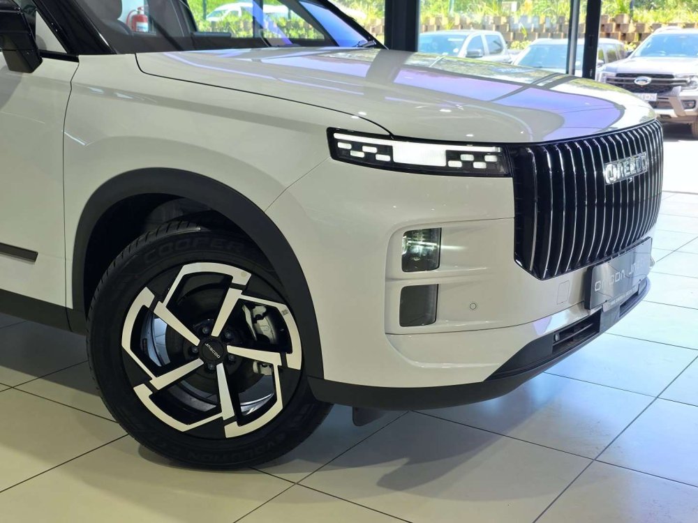Photo 3 of 16