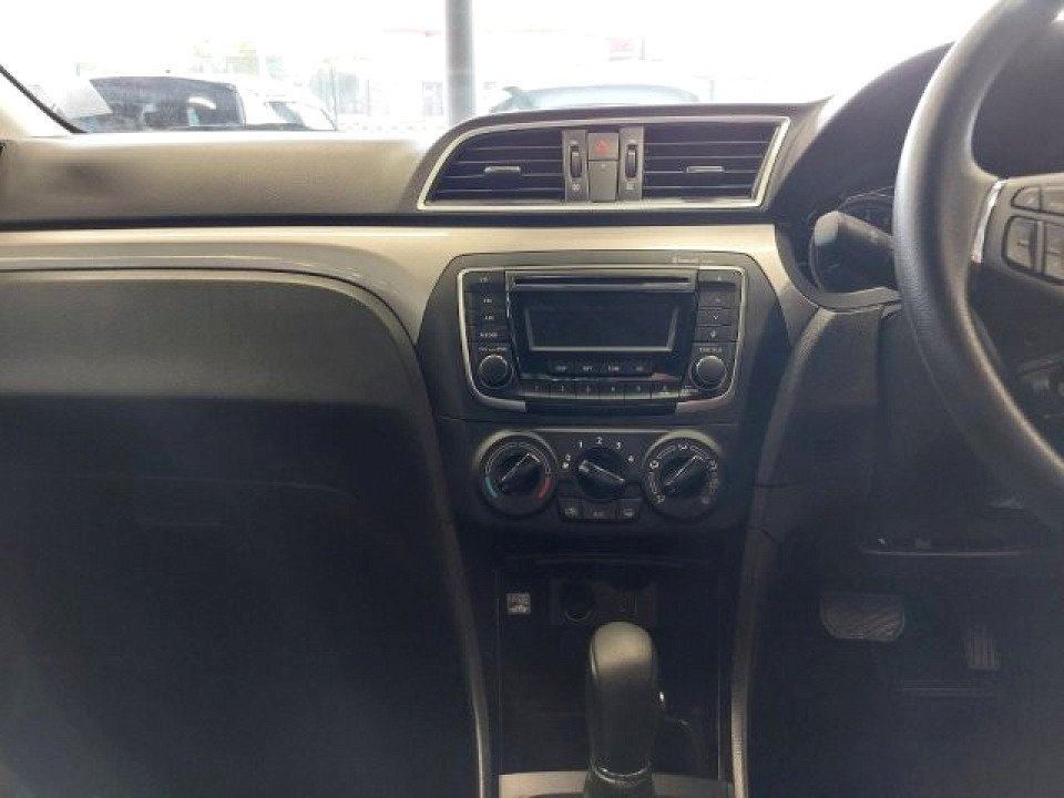 Photo 13 of 30