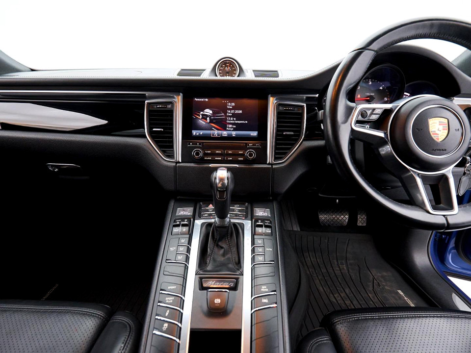 Photo 17 of 20