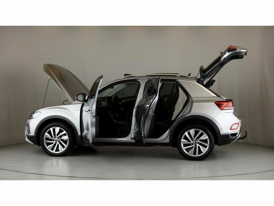 Photo 27 of 29