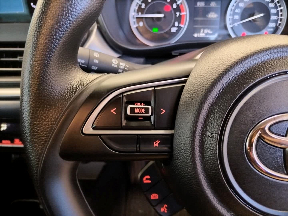 Photo 9 of 19