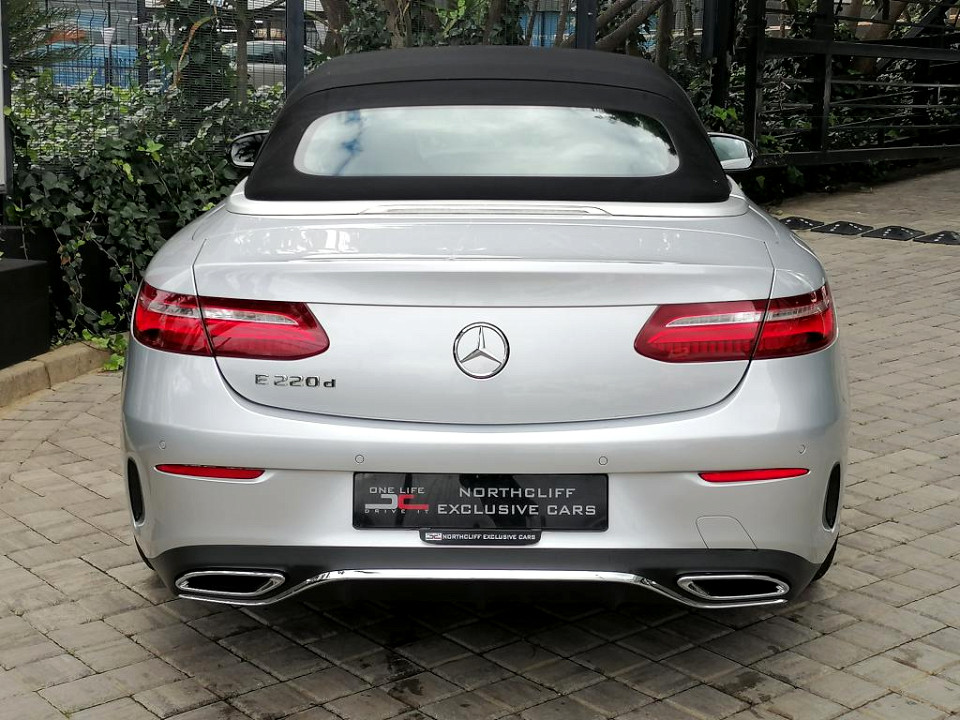 Photo 8 of 15