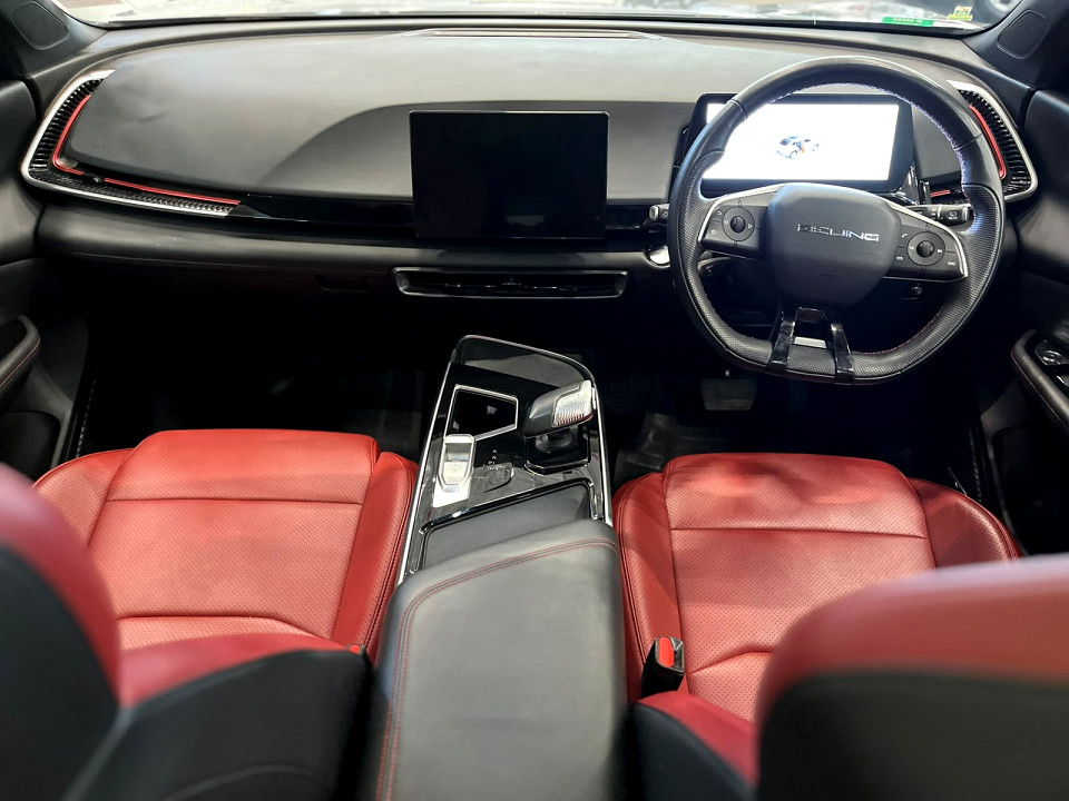 Photo 10 of 15