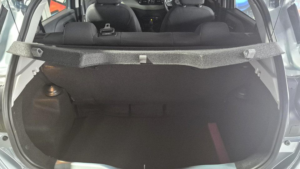 Photo 12 of 20