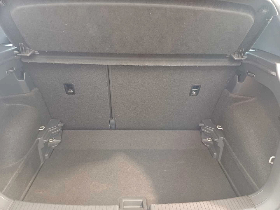 Photo 14 of 23