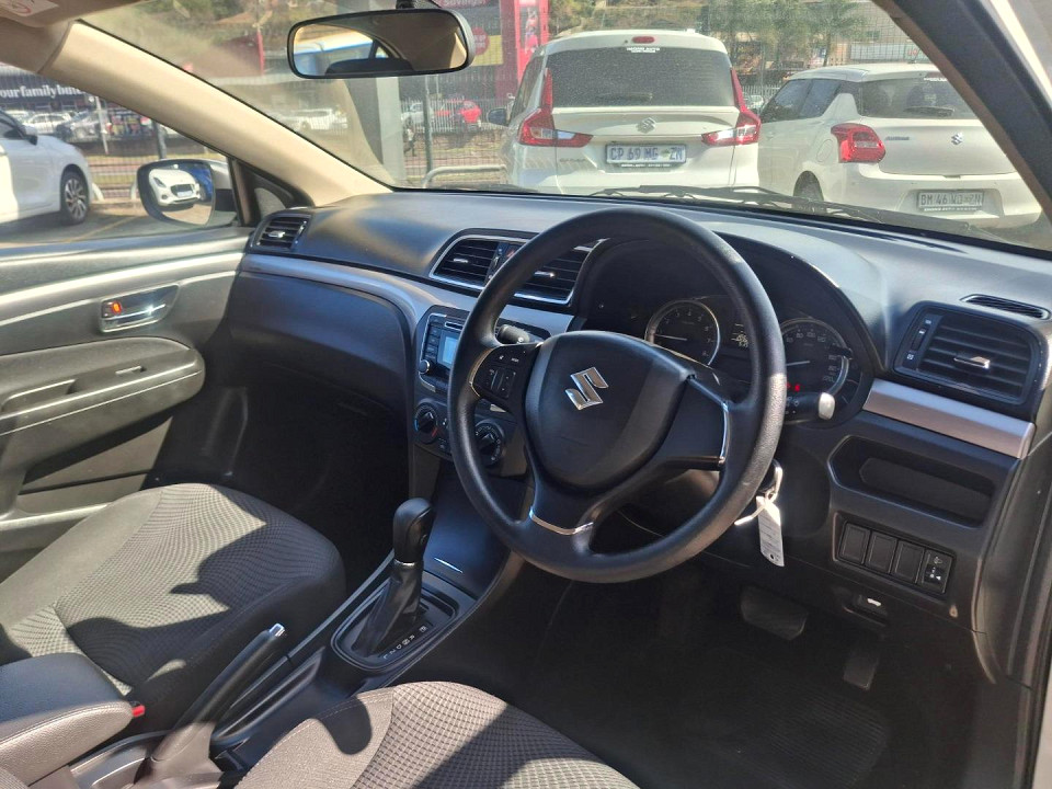Photo 24 of 26