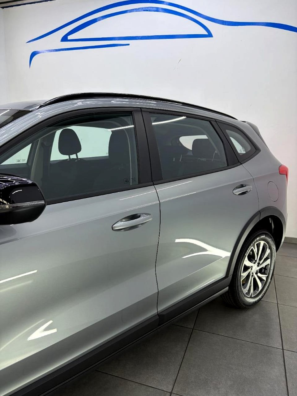 Photo 7 of 23