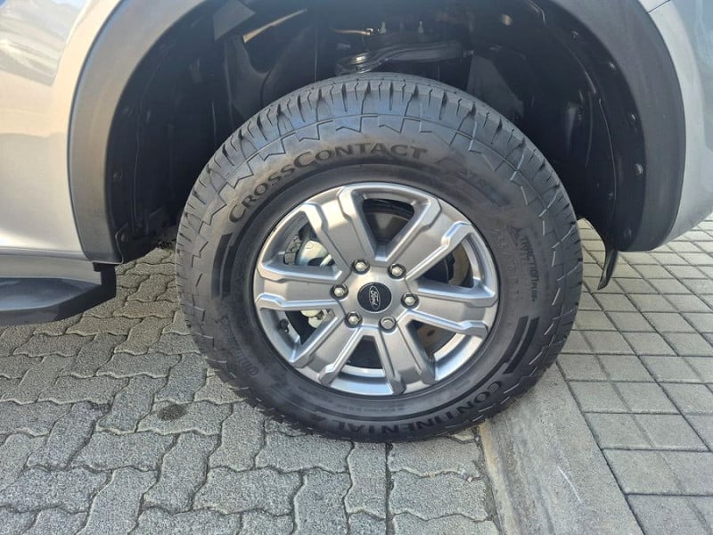 Photo 10 of 27