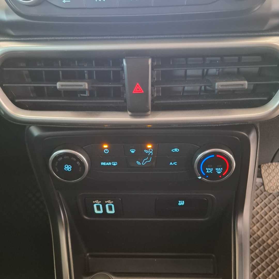 Photo 19 of 26