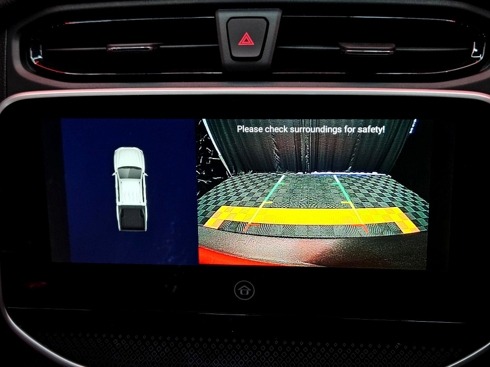 Photo 16 of 23