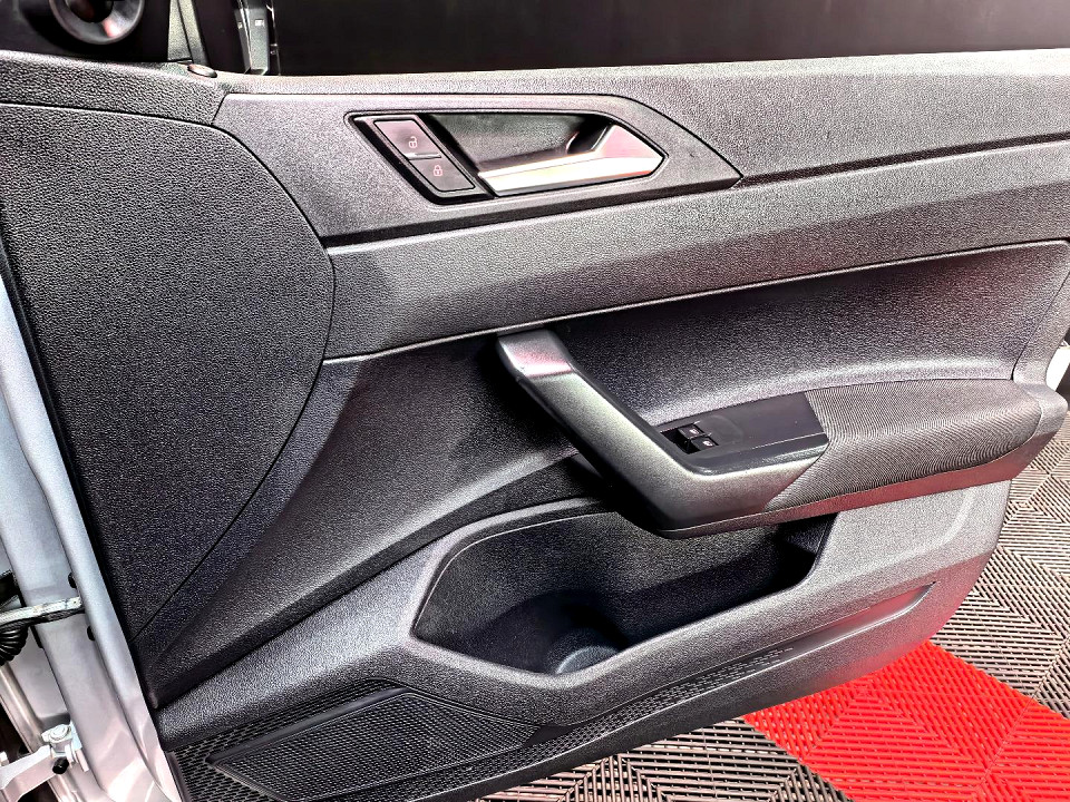 Photo 20 of 23