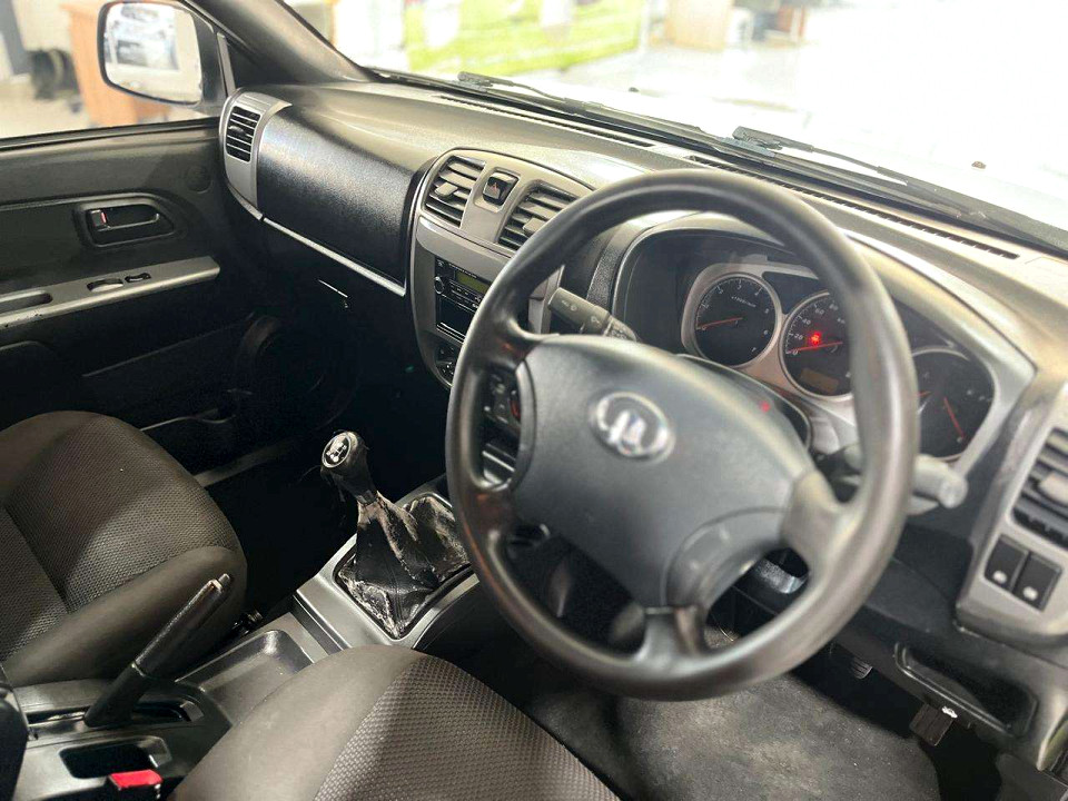 Photo 8 of 20