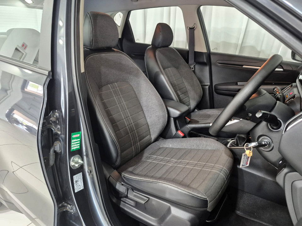 Photo 11 of 20