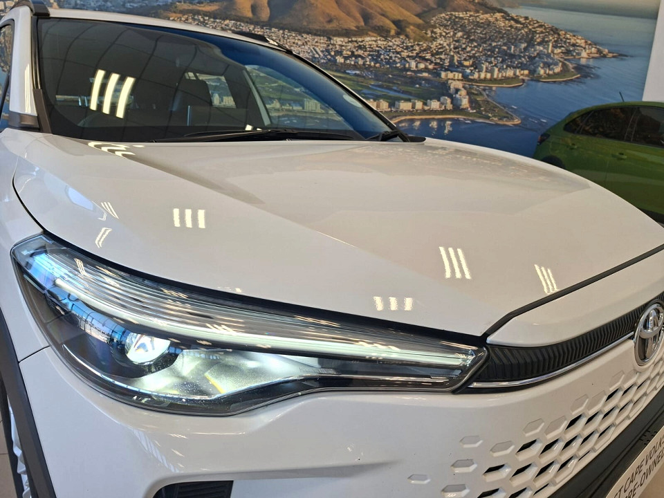 Photo 9 of 24