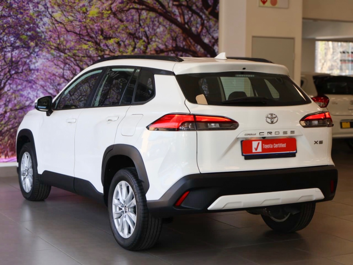 Photo 11 of 20