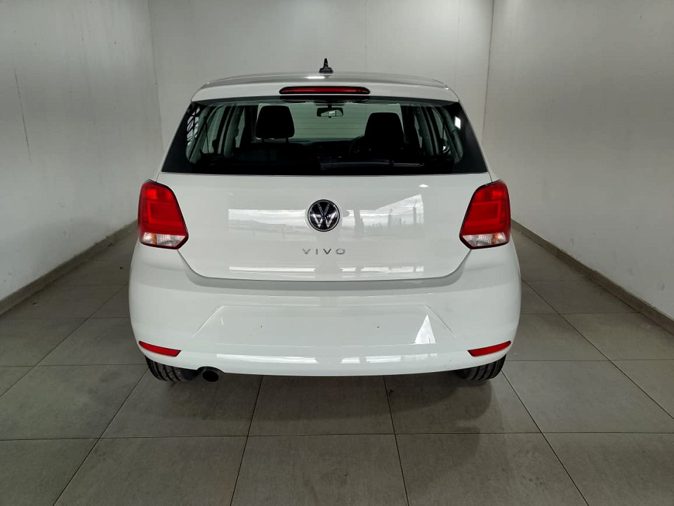 Photo 11 of 25