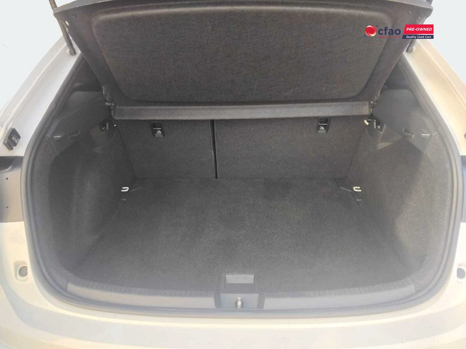 Photo 10 of 21