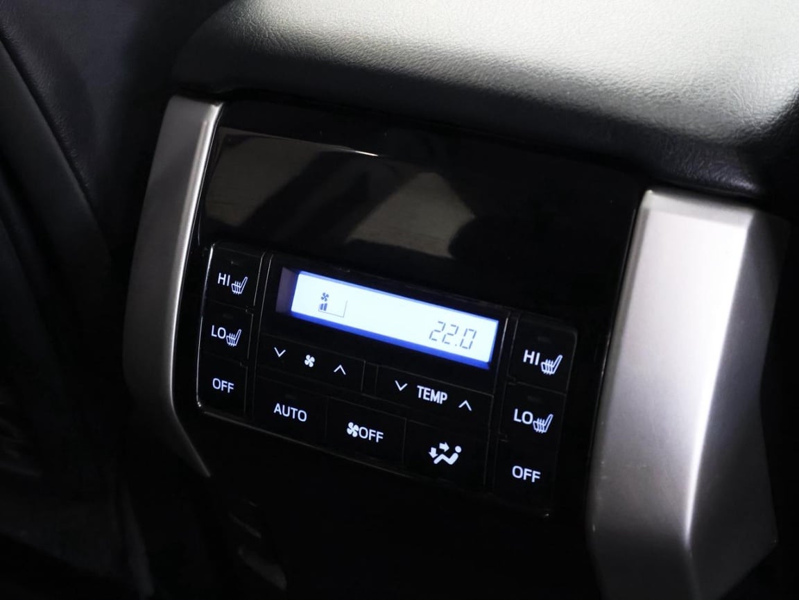 Photo 20 of 30