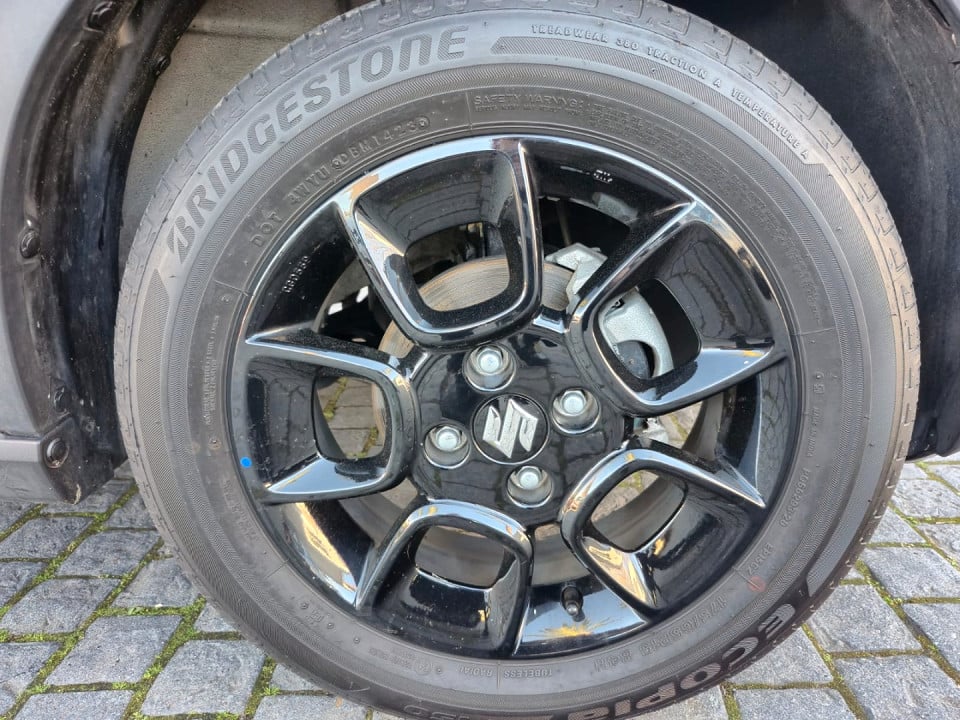 Photo 20 of 21