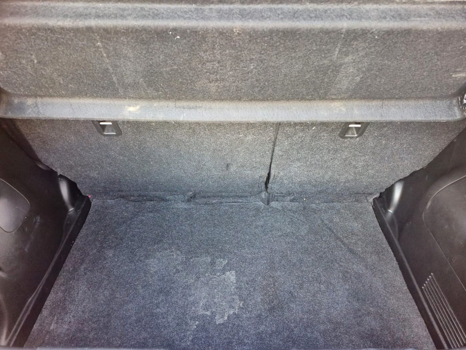 Photo 13 of 18