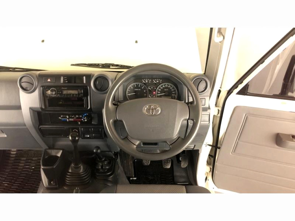 Photo 5 of 29