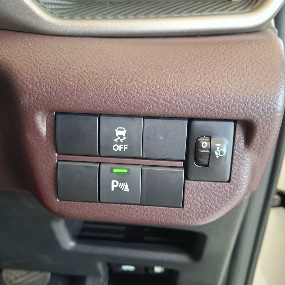 Photo 17 of 27