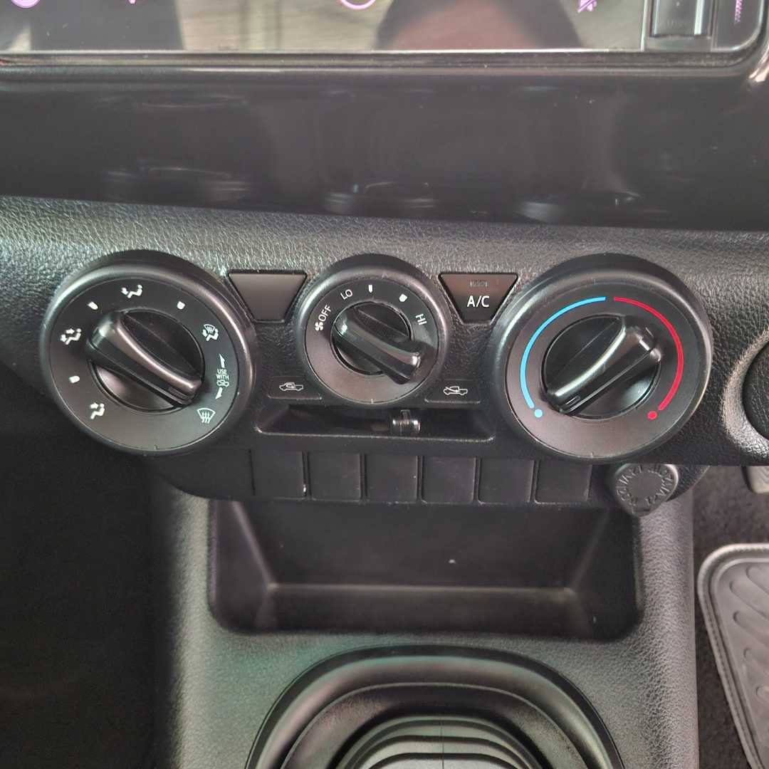 Photo 14 of 19