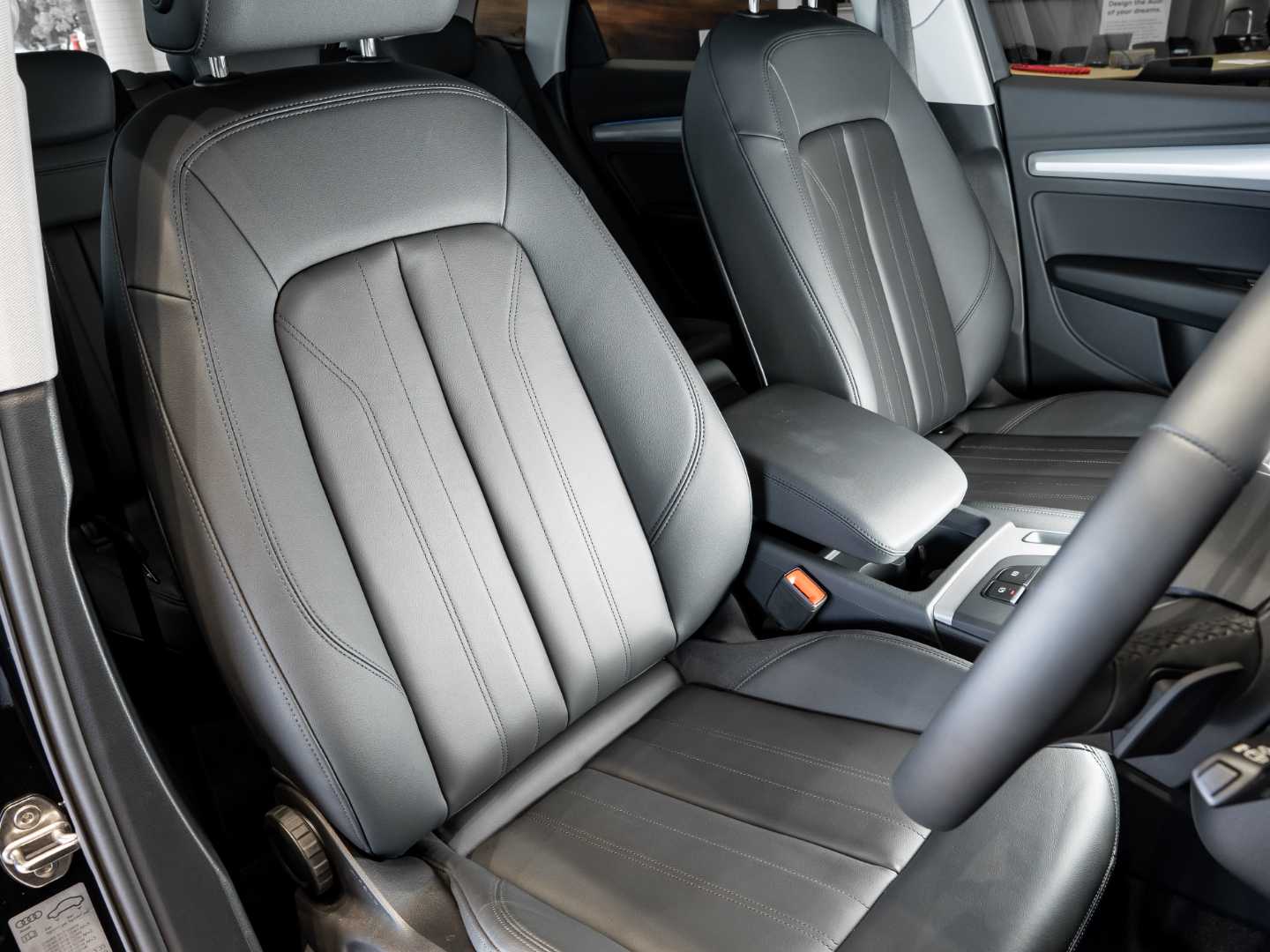 Photo 17 of 18