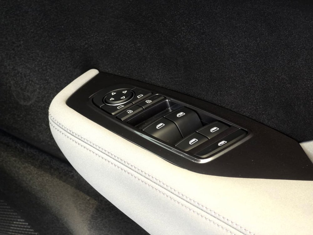 Photo 32 of 36