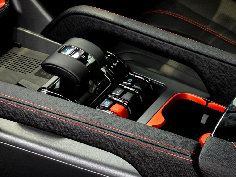 Photo 19 of 34