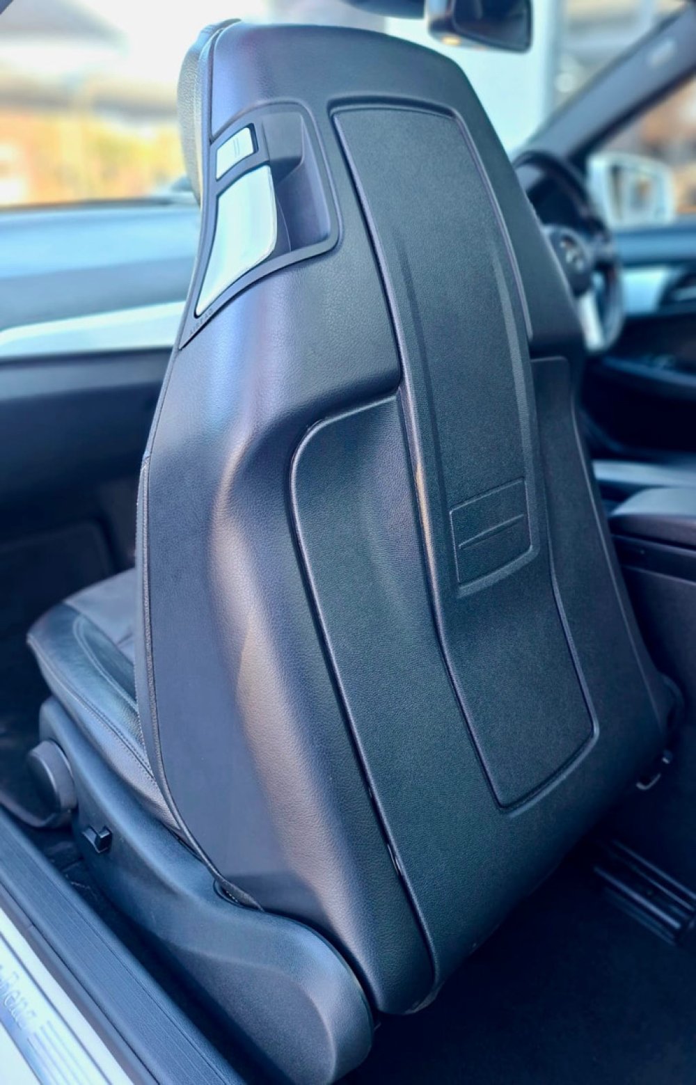 Photo 26 of 33