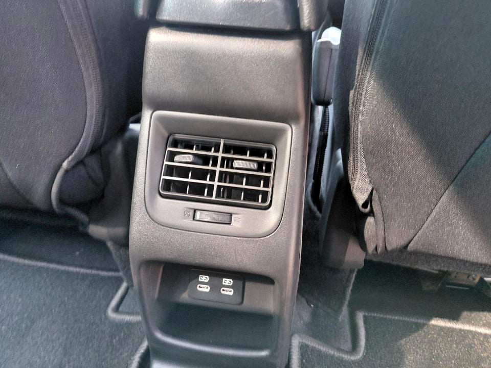 Photo 14 of 22