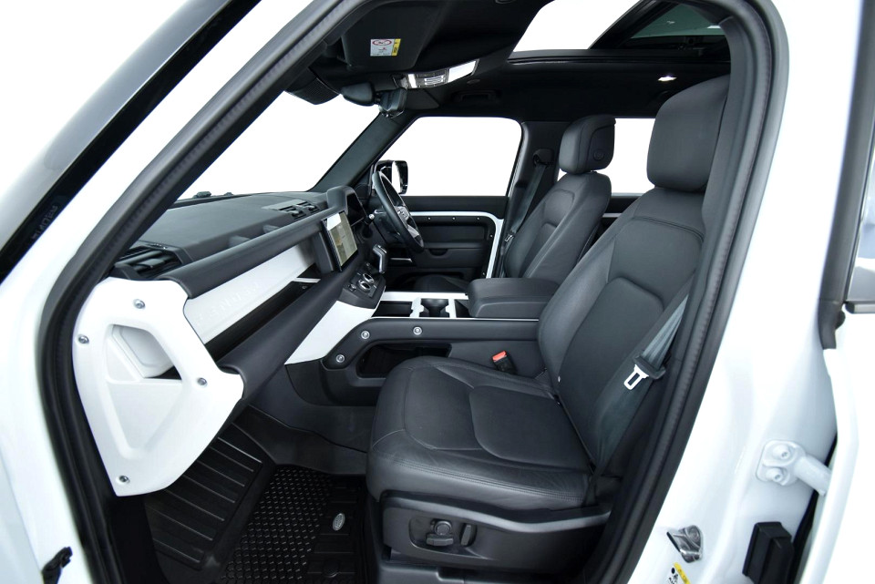 Photo 9 of 26