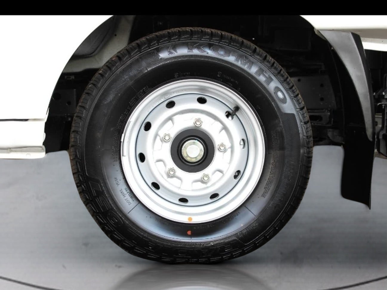 Photo 11 of 19
