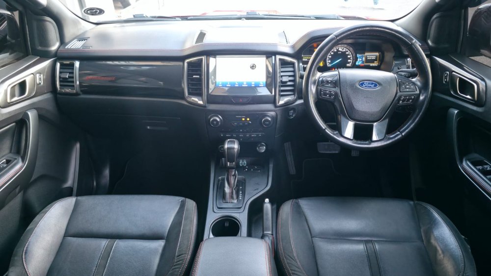 Photo 10 of 19