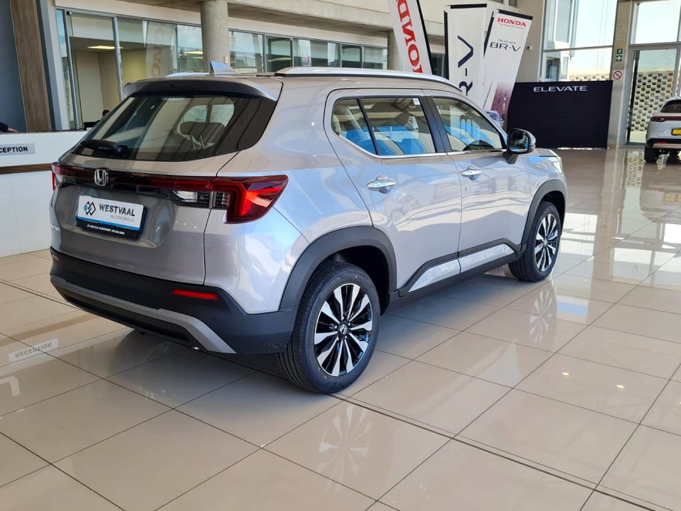 Photo 13 of 20