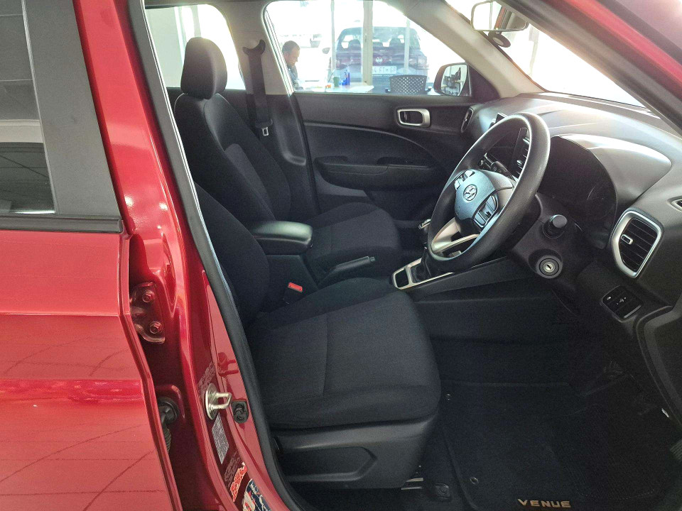 Photo 12 of 20