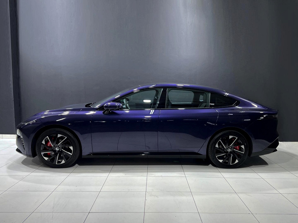 Photo 6 of 18