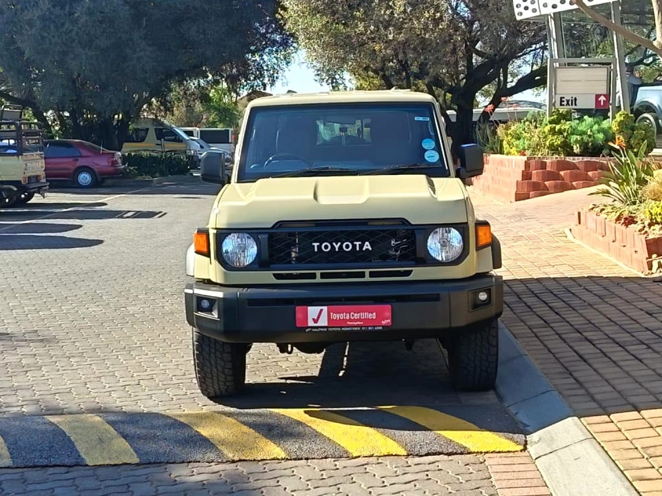 Photo 3 of 13