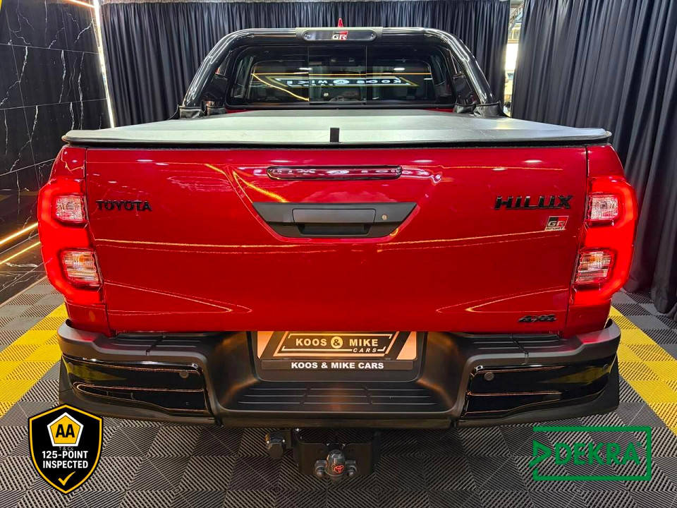 Photo 14 of 18