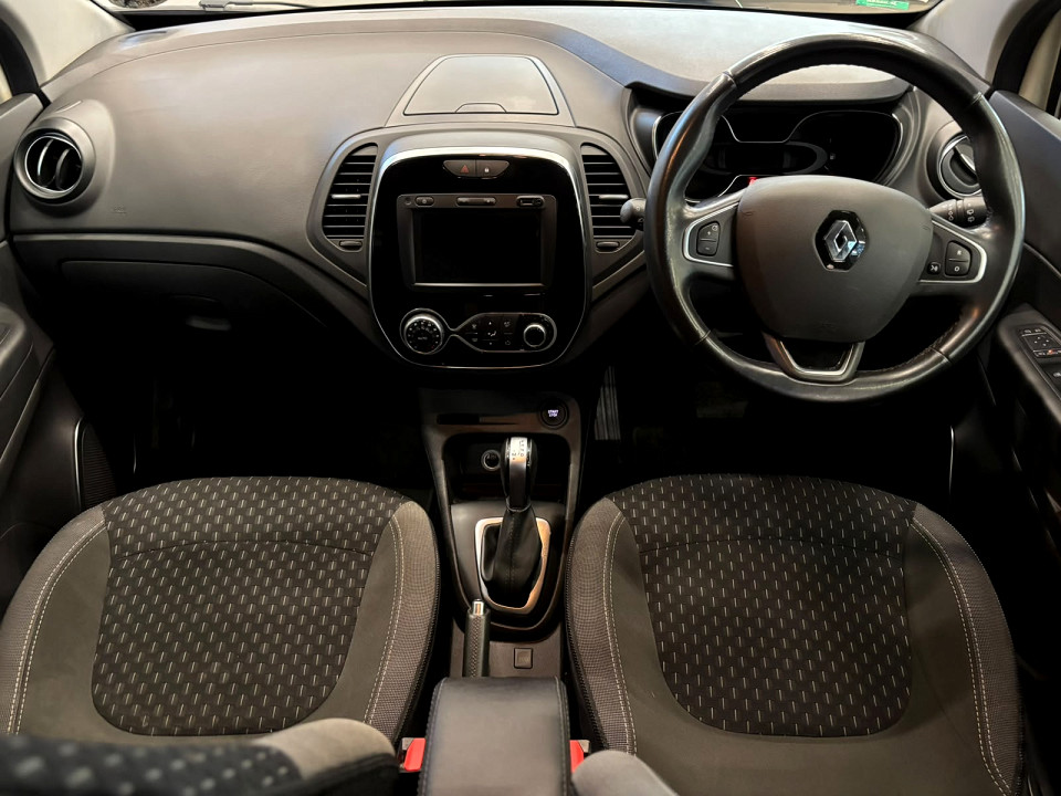 Photo 10 of 16