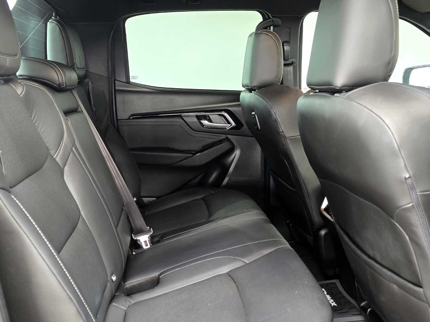 Photo 7 of 24