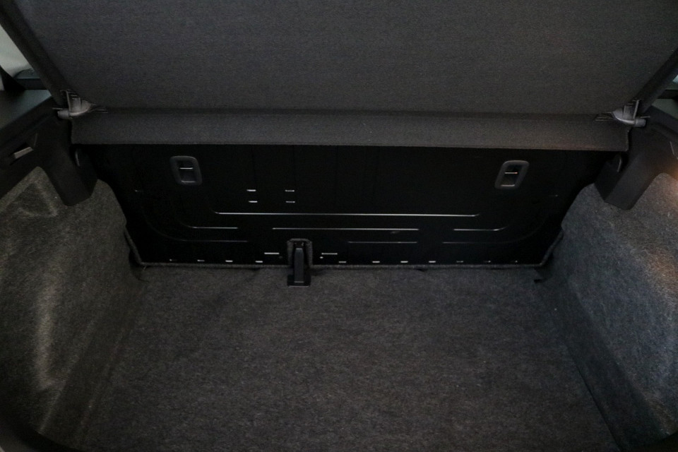 Photo 13 of 27