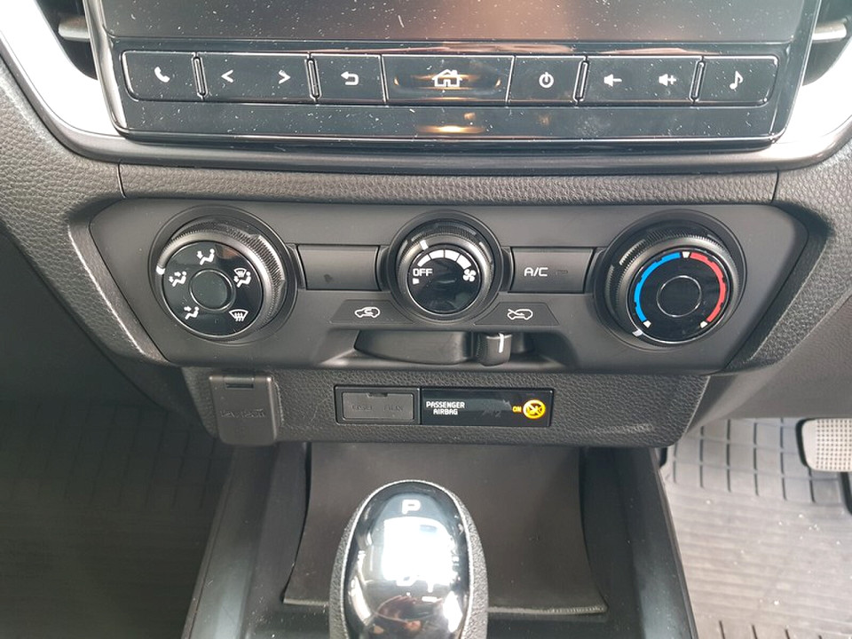 Photo 20 of 23