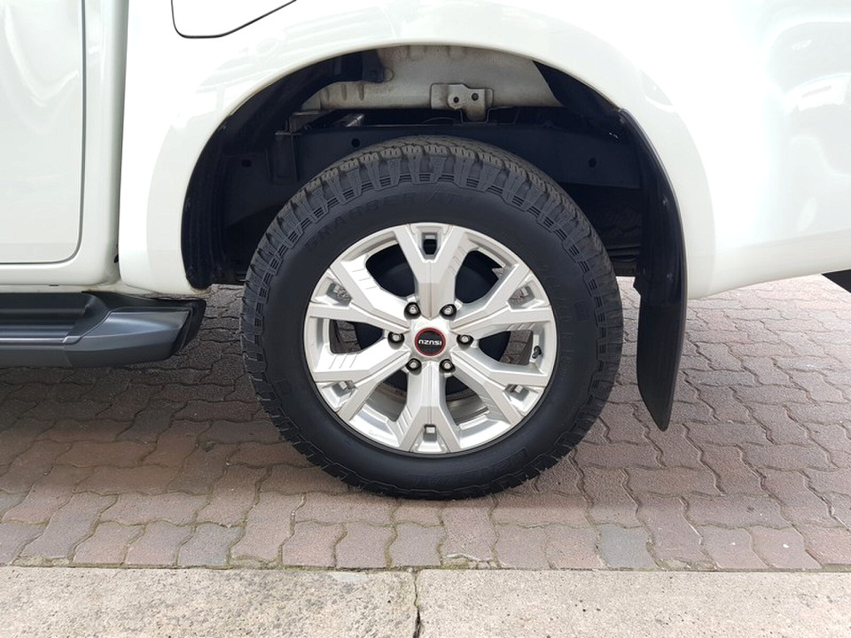 Photo 6 of 23