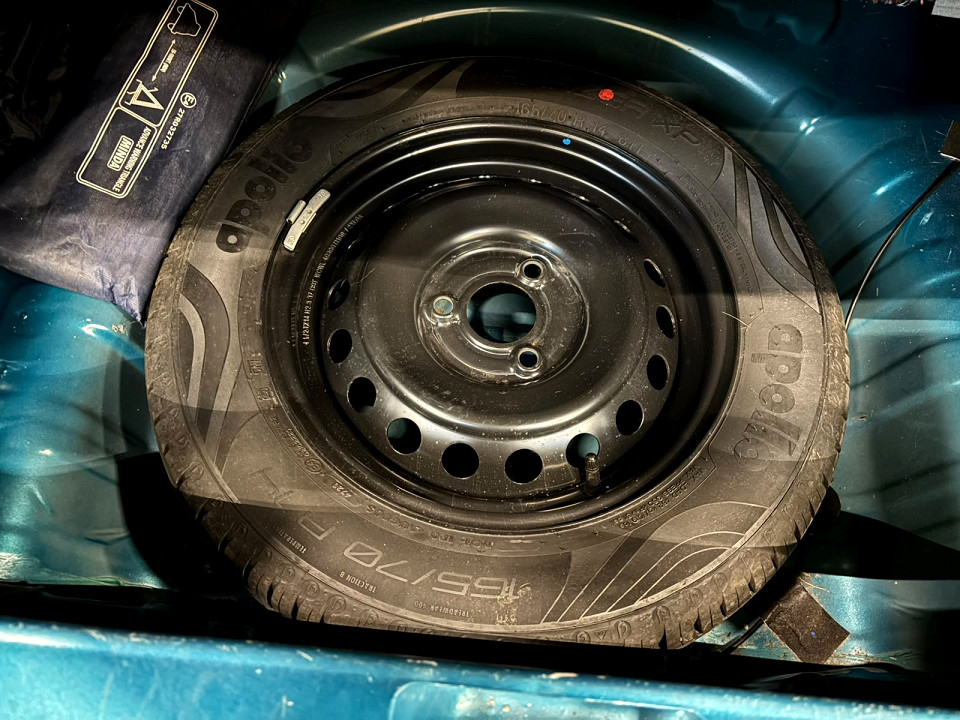 Photo 14 of 16